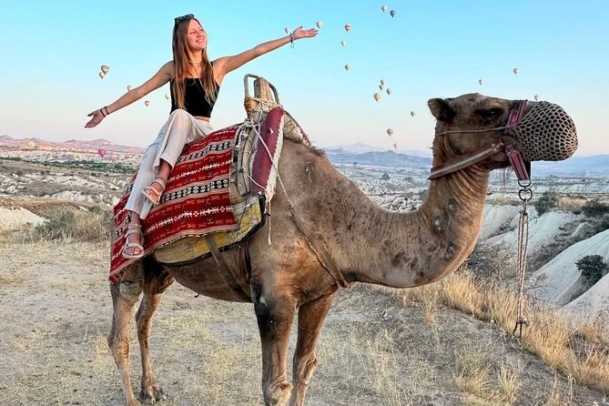 Finding a Trustworthy Camel Tour