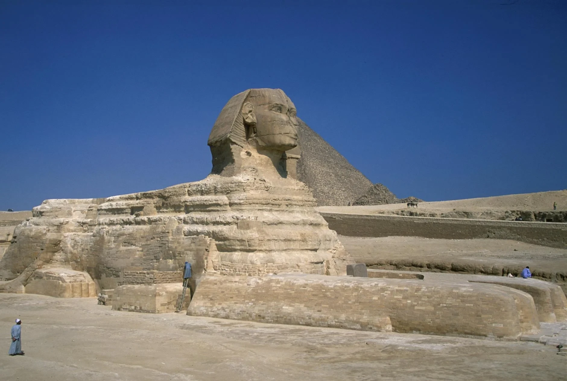 The History of the Sphinx of Giza: From Ancient Carving to Timeless Icon