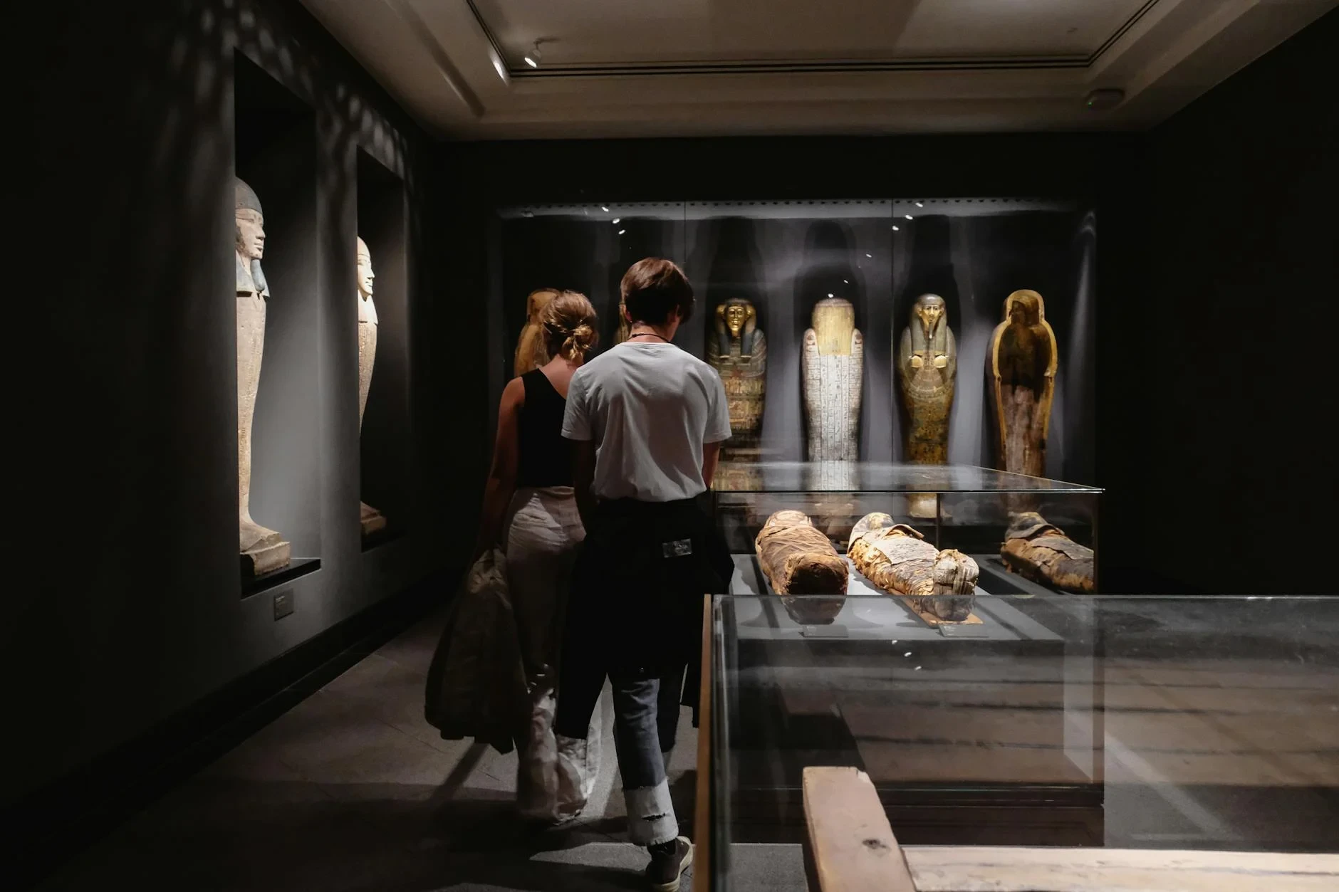 King Tutankhamun Exhibit: A Close Look at the Treasures and History Behind the Pharaoh