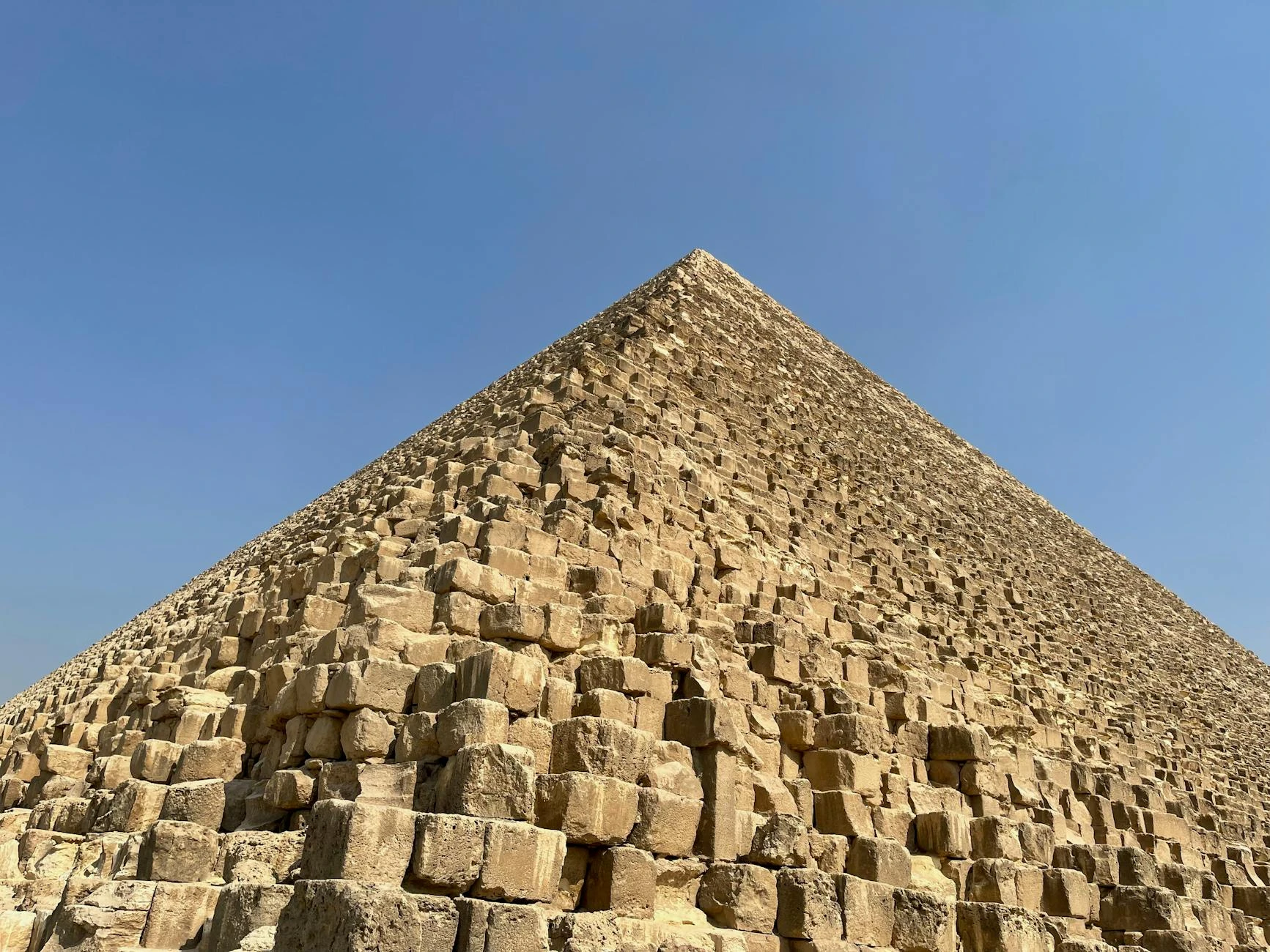The Pyramid of Khufu: History, Design, and Lasting Legacy Explained